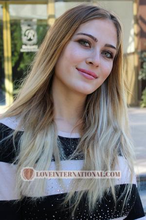 204689 - Svetlana Age: 21 - Ukraine