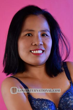 216459 - Jennifer Age: 47 - Philippines