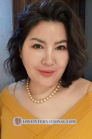 Ladies of Guangzhou
