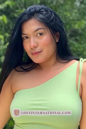 223220 - Paula Age: 21 - Colombia